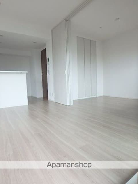 東京都港区高輪１丁目[2LDK/55.85m2]のリビング・居間1