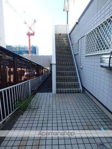 シーマハイツの玄関写真