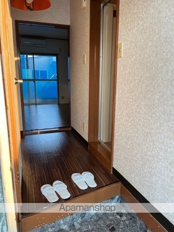 オリーブの内装写真