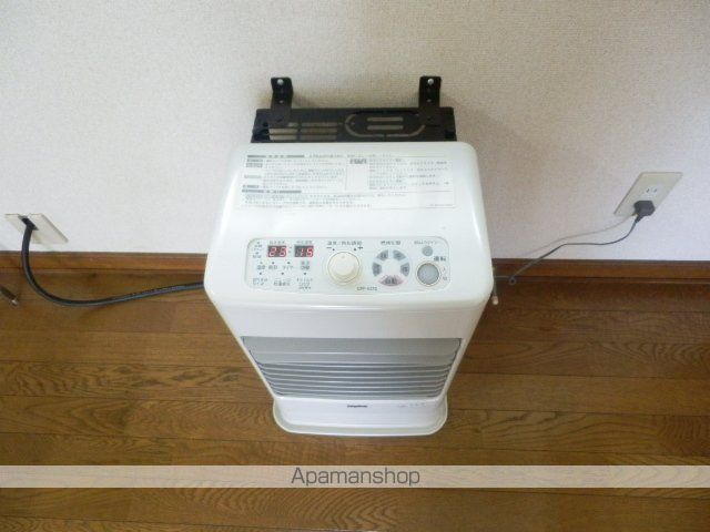 サンコート栄通13Aの内装写真