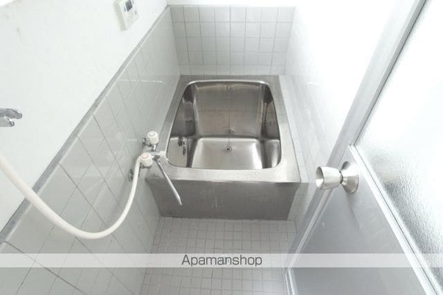 修学院坪江町貸家の内装写真