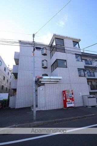 ホワイトパレスの外観写真