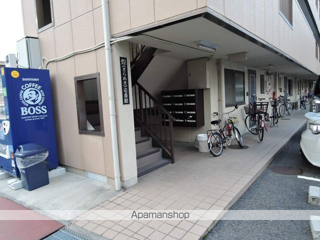 煌 壱番館・弐番館の玄関写真