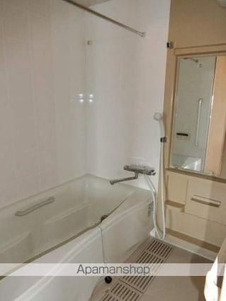 サーパス土居田南[3LDK/75.28m2]のバス