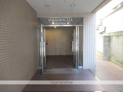 ヤマイチＰＬＡＺＡ吉田[2LDK/47.57m2]のエントランス1