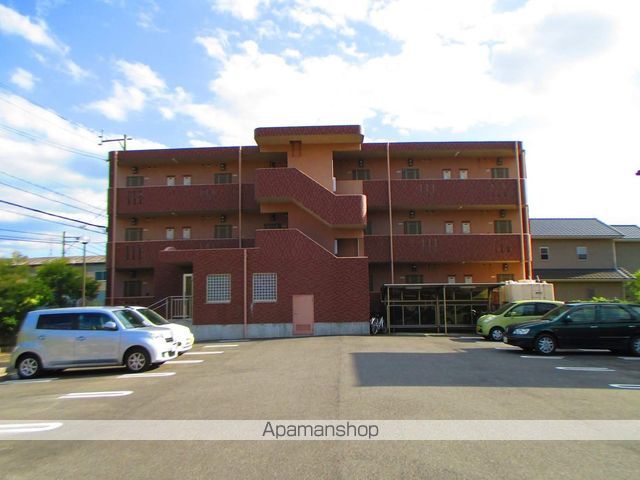 フォレストインシラーズの外観写真