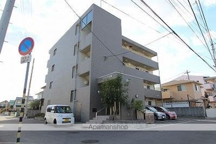 コンフォート松縄[1K/32.34m2]の外観3