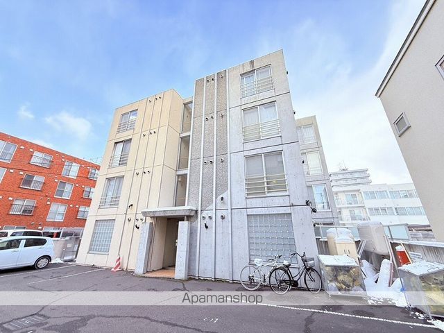 エムプラス山鼻の外観写真