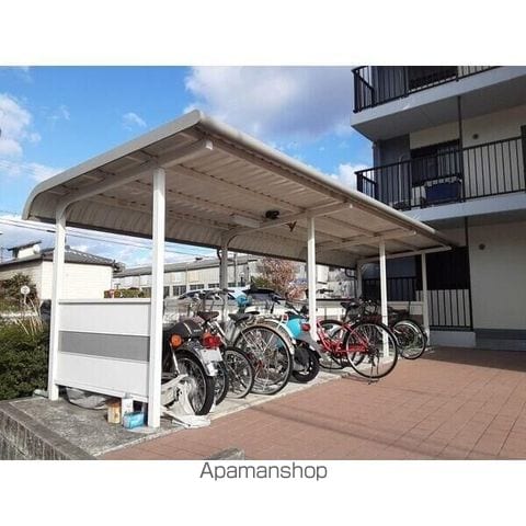 フレンドハイツ城ヶ根の内装写真