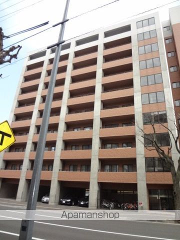エナコート知事公館前の外観写真