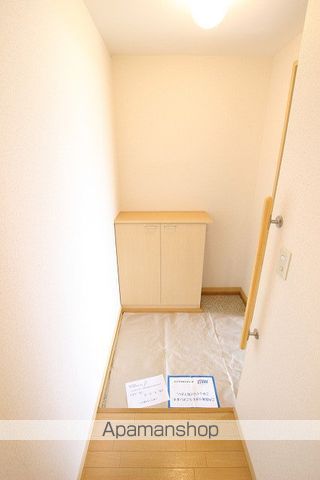 グリーンフォレストの内装写真