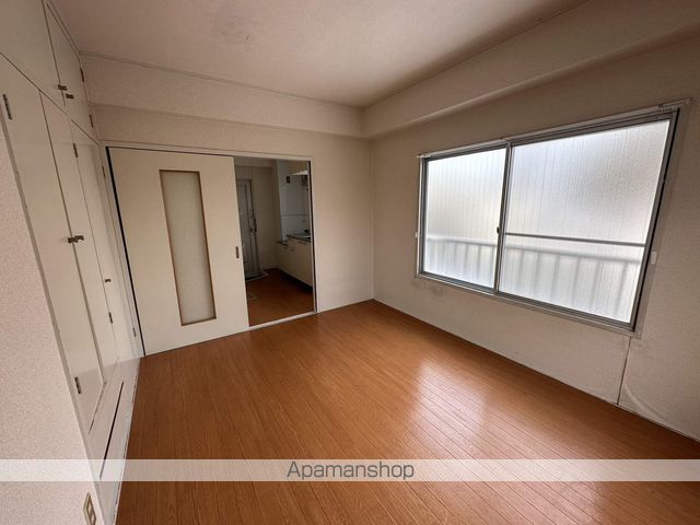 梅田マンションの内装写真