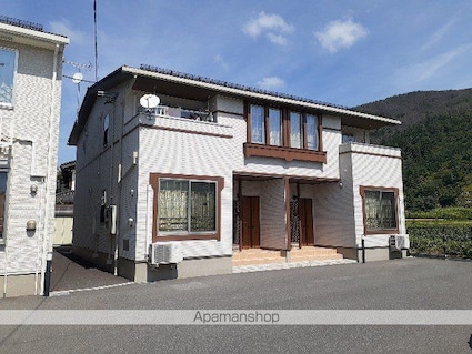 クリアネス・ボア　Ｂ[2LDK/57.21m2]の外観1