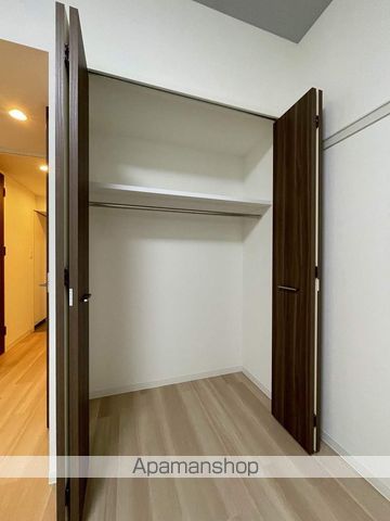 パルティール金山の内装写真