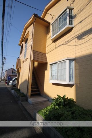 プティビジューの玄関写真