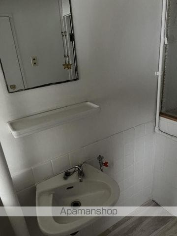 A BAOA QUの内装写真