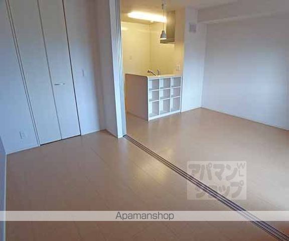 アクティ勧修の内装写真