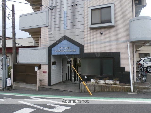 スカイコート神奈川新町の外観写真