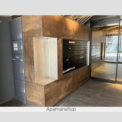 アーバンパーク代々木[1LDK/52.12m2]のエントランス1