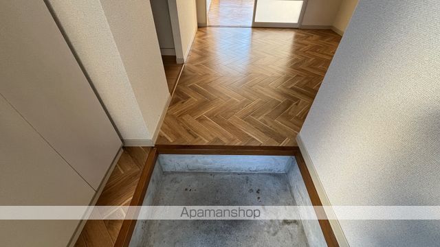 フレグランス花山手の内装写真