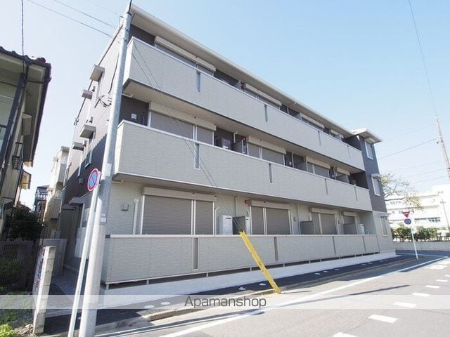 ブランドール高島平の外観写真