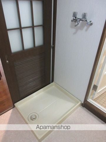 ロイヤルコート生江の内装写真