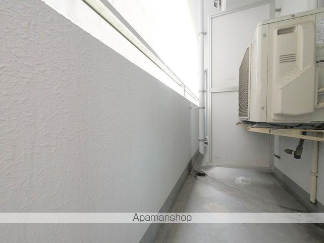 CANVASSすすきのの内装写真