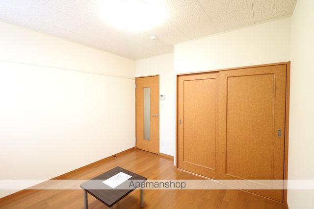 レオパレスボンマルシェ山科の内装写真