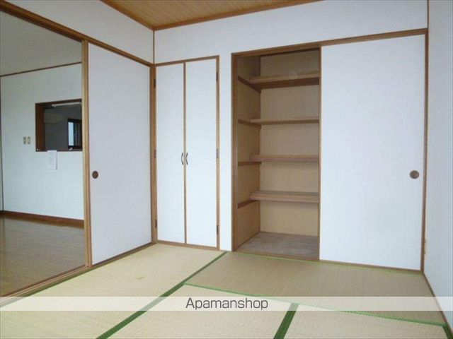 木の家 赤松の内装写真