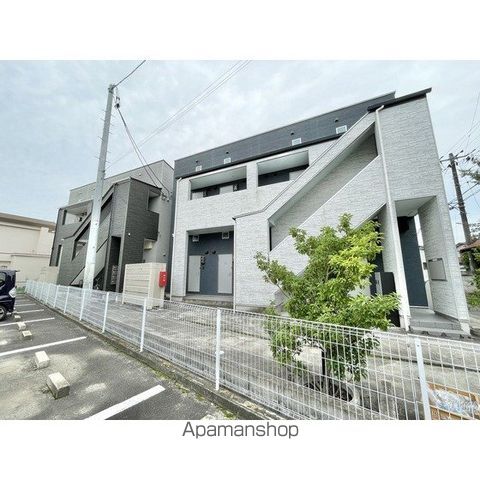 杜のアパートメントA棟の外観写真