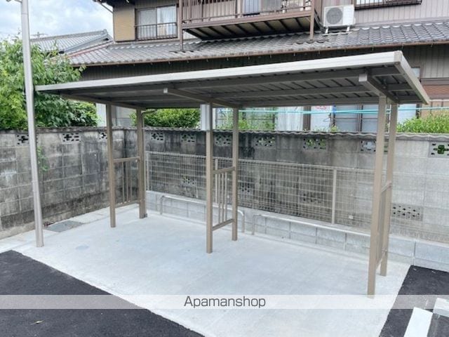 アビタシオンの玄関写真
