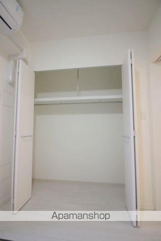 LADOUCEUR九条の内装写真