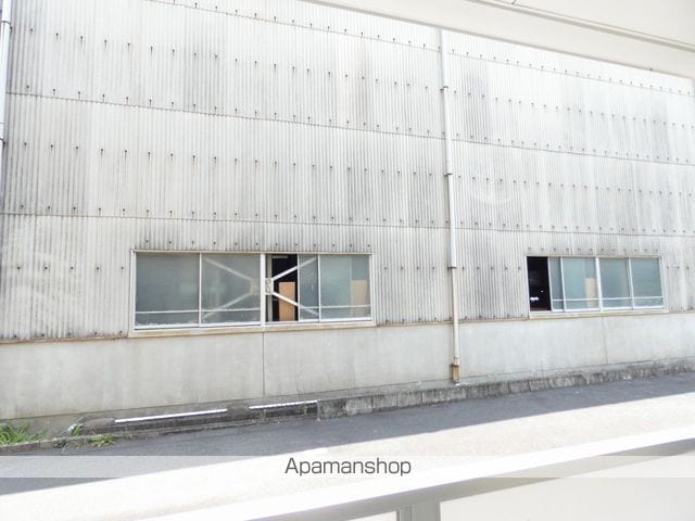 ヴァンティアンIIのその他写真