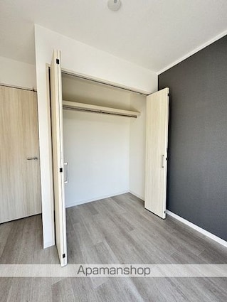 羽中マンション[2LDK/49.58m2]の収納