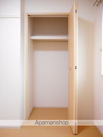 アヴェニール Sの内装写真