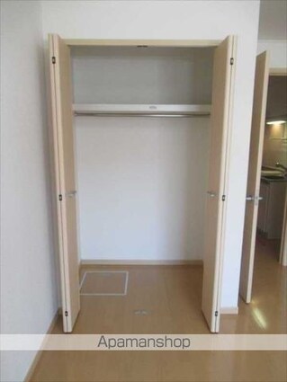 ジェイド　Ⅲ[1K/31.7m2]の収納