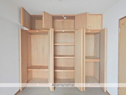 リアライズ鳴門[3LDK/63.28m2]の収納