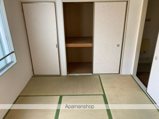 泉美ハイツの内装写真