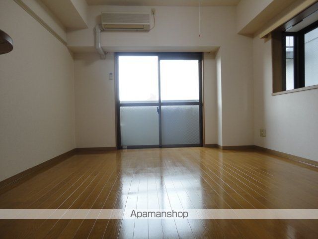 ラポール勾当台の内装写真