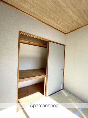 ガーデンハイツ南輝Bの内装写真