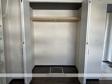 ファースト[1LDK/37.65m2]の収納