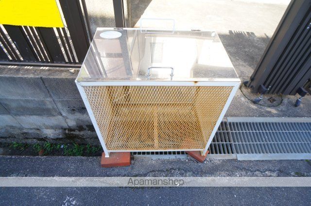 マイホーム新の玄関写真