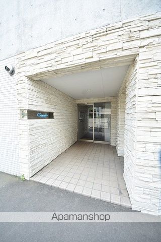 グランディール元町の玄関写真