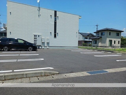 レイピアⅡ[2LDK/61.88m2]の駐車場