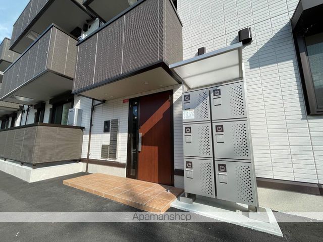 シャルールの玄関写真