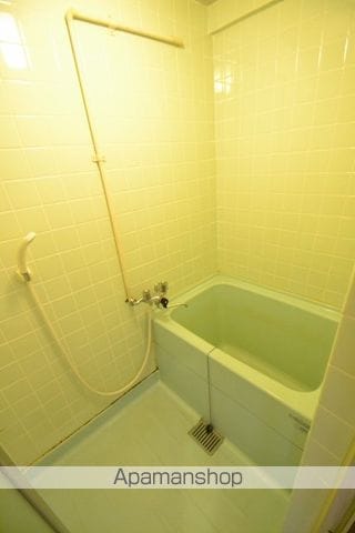 市川マンションの内装写真