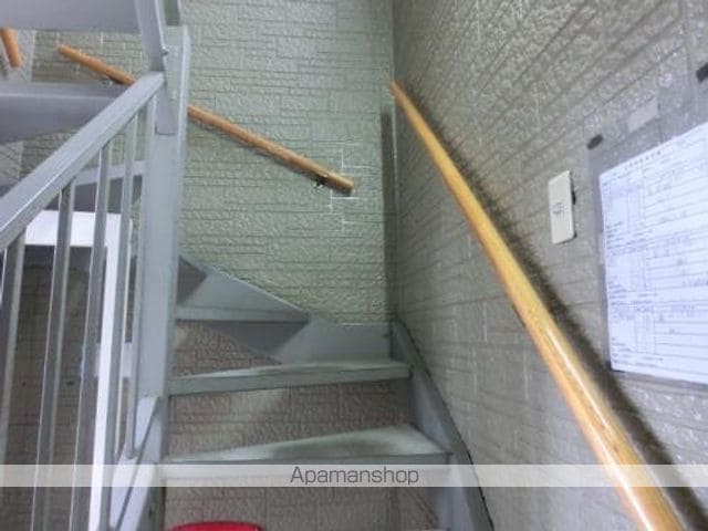フィオーレ北郷の玄関写真