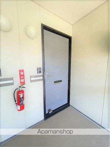 フレグランス高森ABの玄関写真