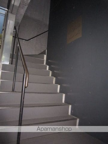 ブルーボックスの玄関写真
