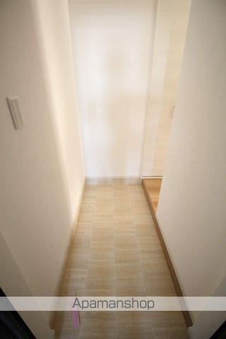 MODEST篠路の内装写真